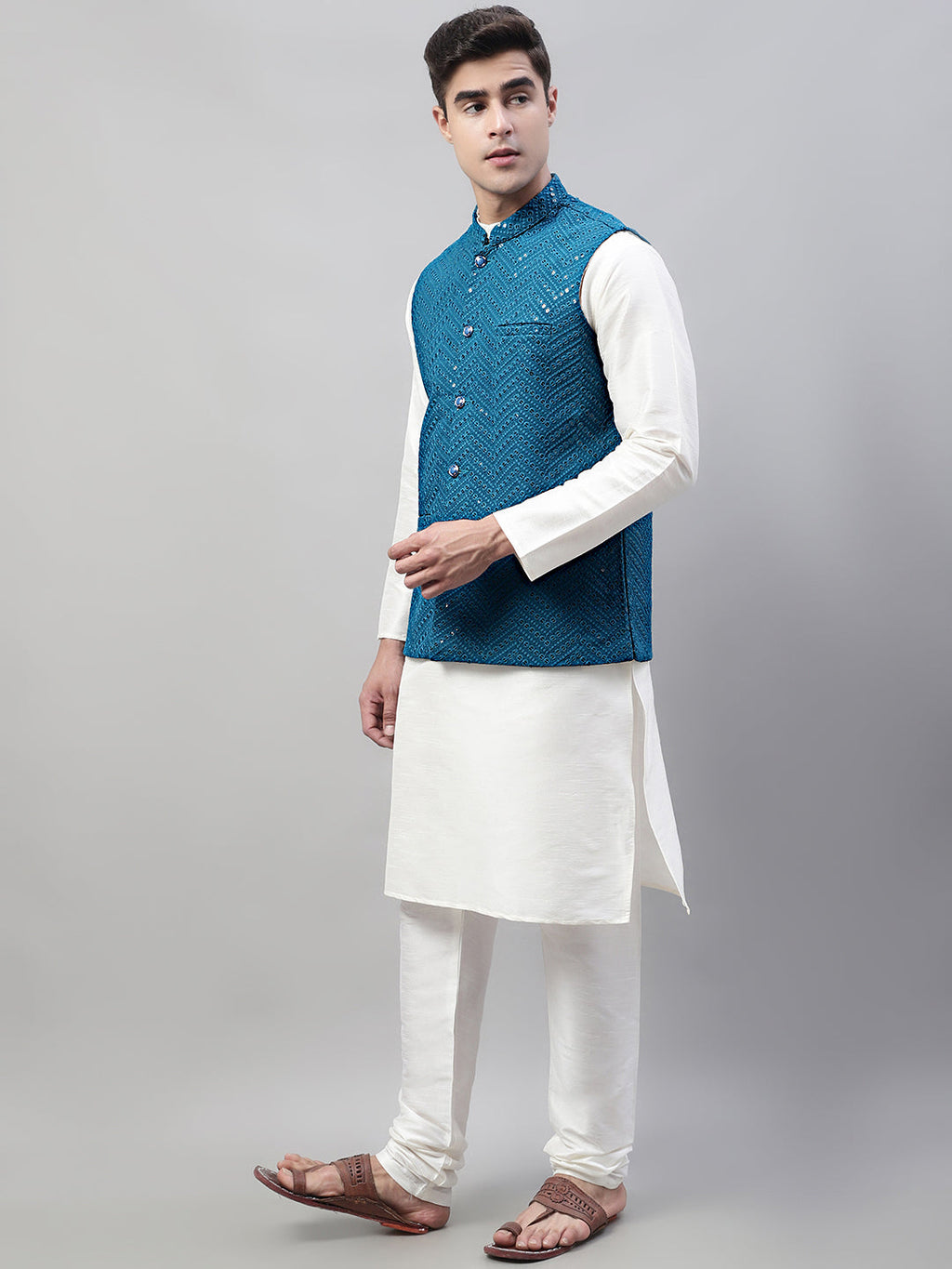 Jompers Men's White Solid Kurta Pyjama with Blue Embroidered Nehru Jacket
