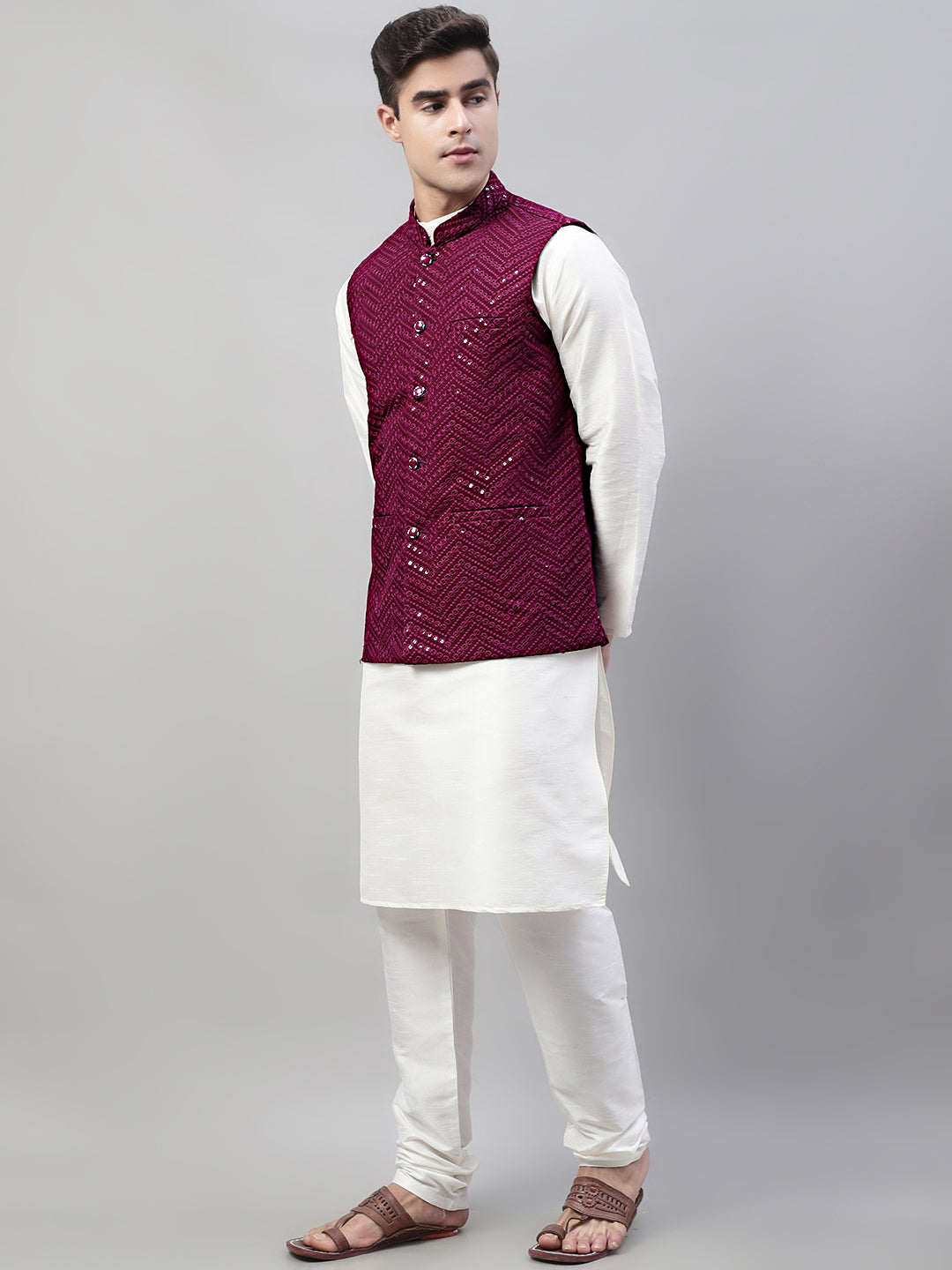 Jompers Men's White Solid Kurta Pyjama with Purple Embroidered Nehru Jacket