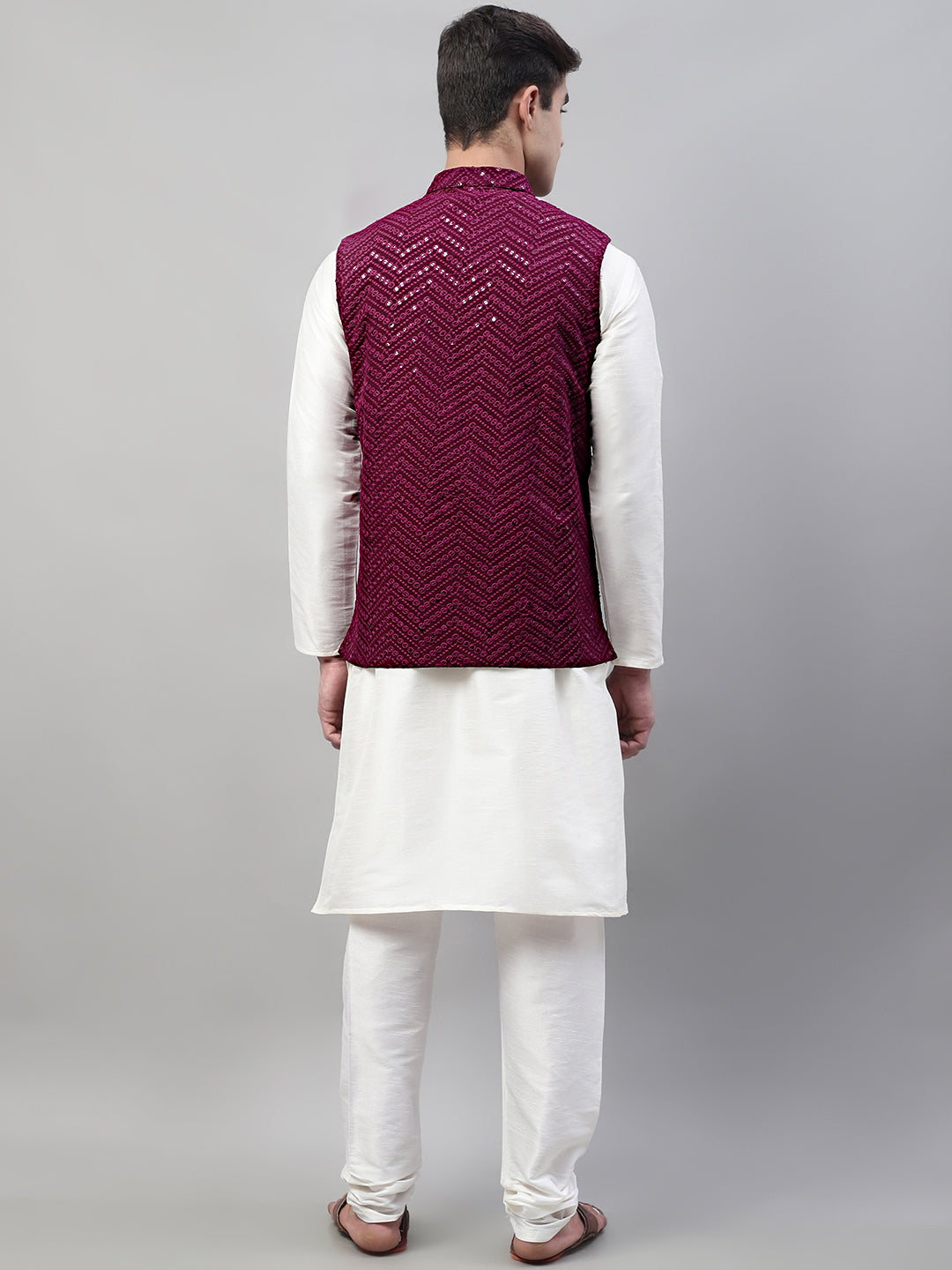 Jompers Men's White Solid Kurta Pyjama with Purple Embroidered Nehru Jacket