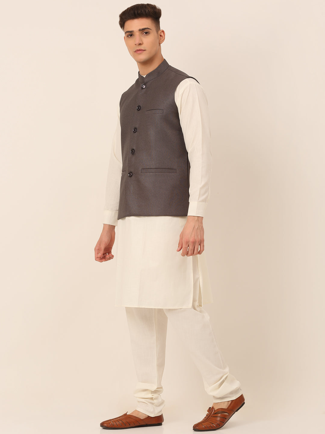 Jompers Men's Solid Kurta Pyjama With Nehru Jacket - Charcoal