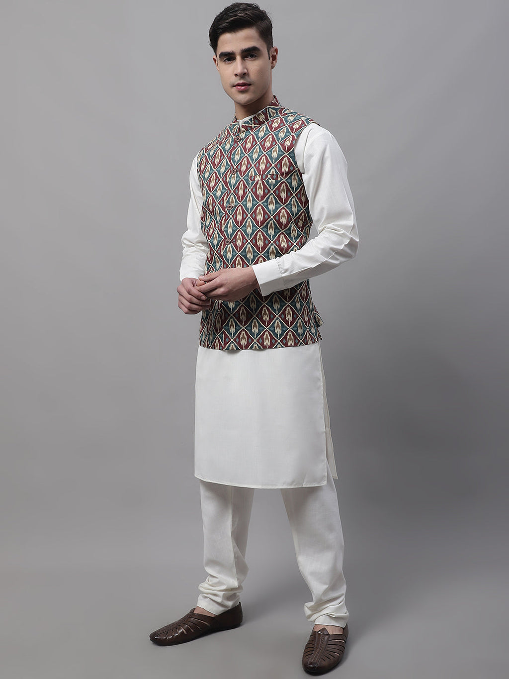 Jompers Men's off-White Solid Kurta Pyjama with Teal Blue Printed Nehru Jacket