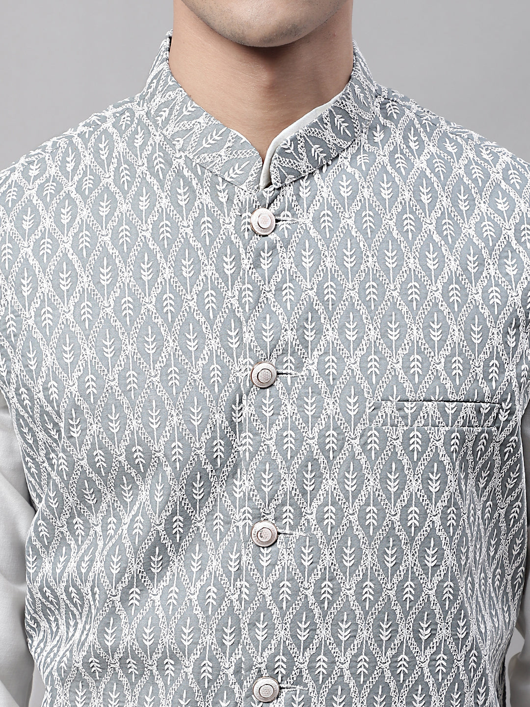 Jompers Men's off-White Solid Kurta Pyjama with Grey Embroidered Nehru Jacket