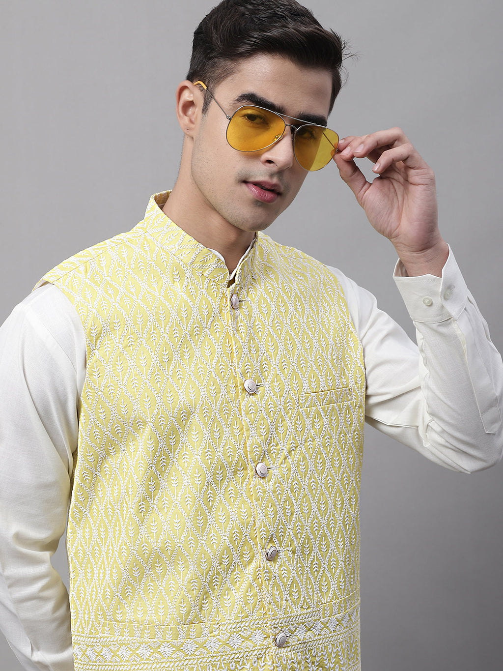 Jompers Men's off-White Solid Kurta Pyjama with Yellow Embroidered Nehru Jacket