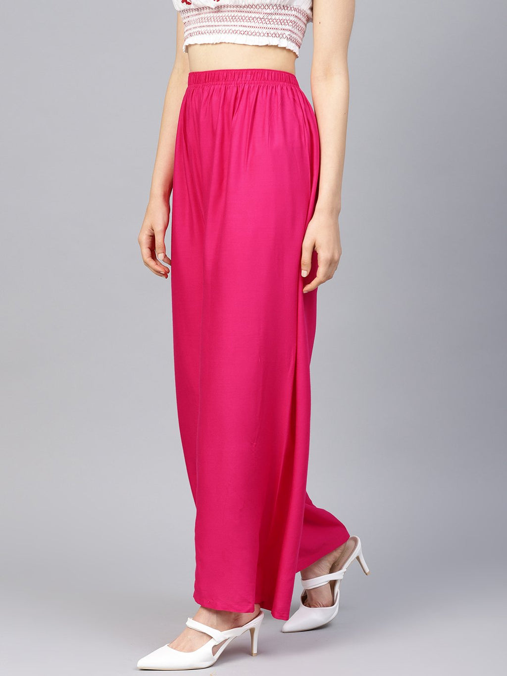 Jompers Women Pink Solid Straight Palazzos