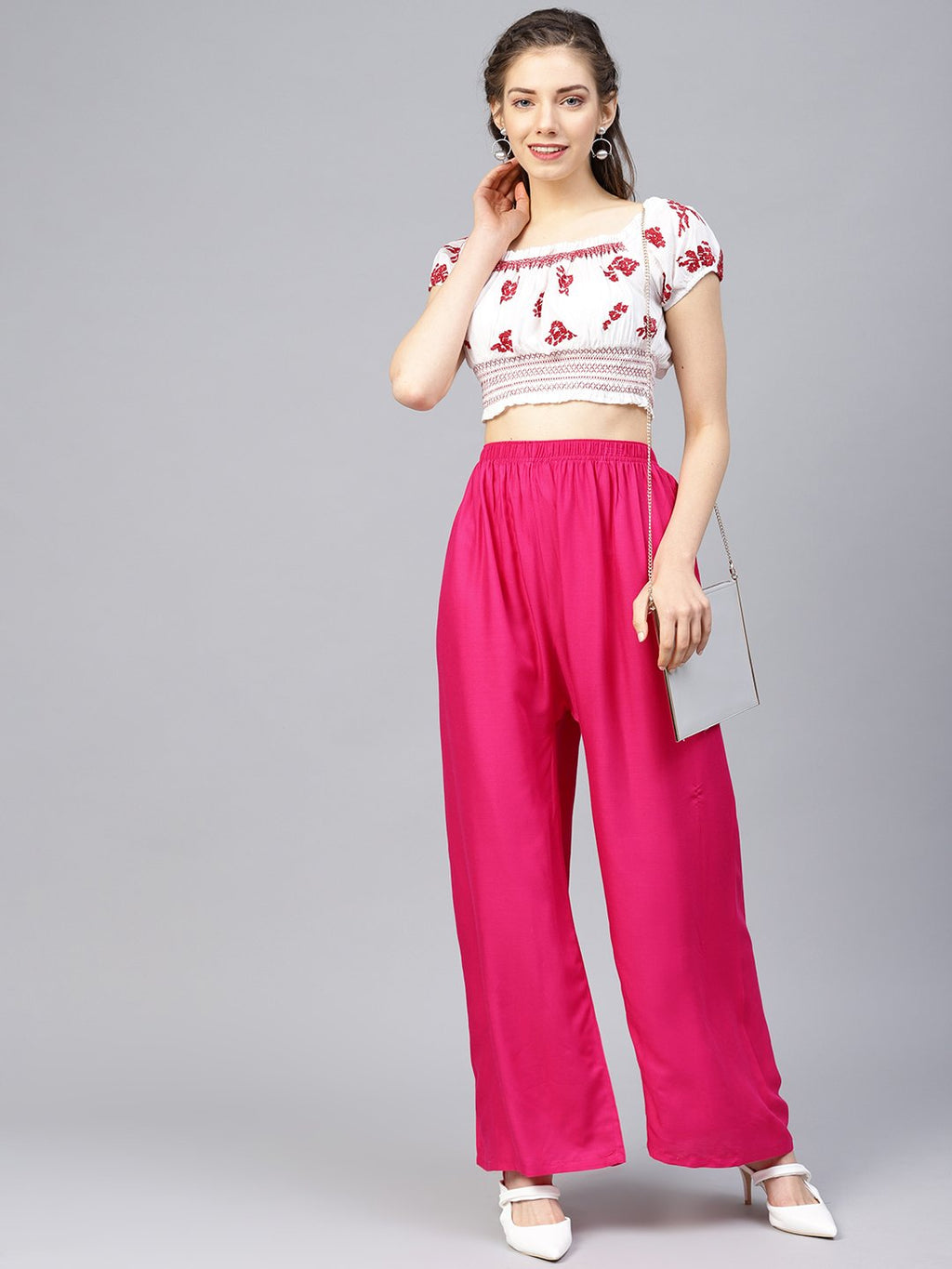 Jompers Women Pink Solid Straight Palazzos