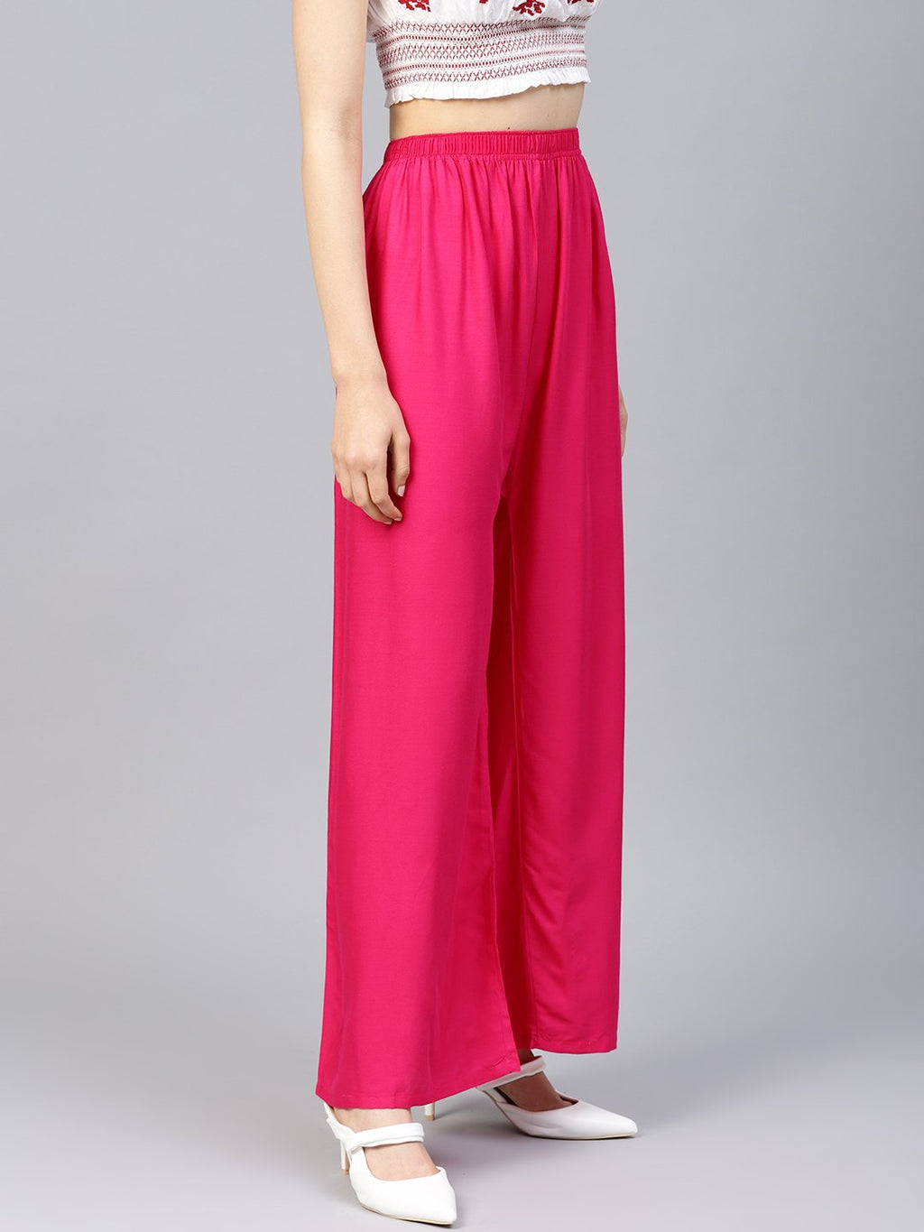 Jompers Women Pink Solid Straight Palazzos