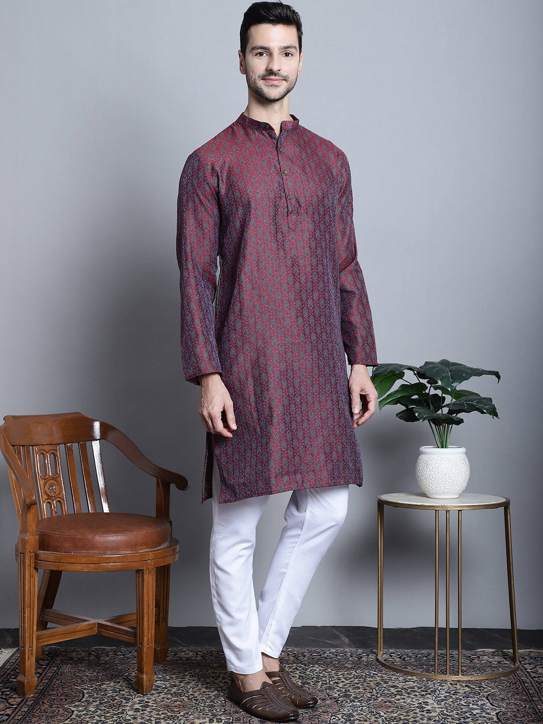 Jompers Men's Maroon Woven Design Kurta with Pyjamas