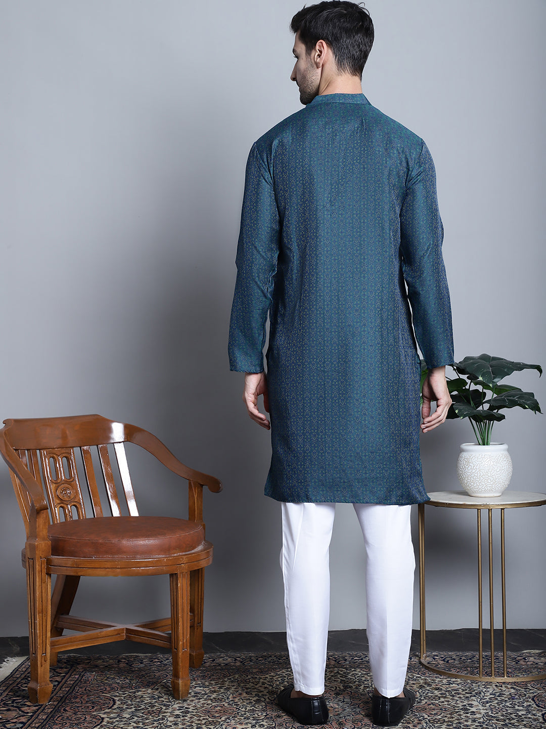 Jompers Men's Navy Blue Woven Design Kurta with Pyjamas
