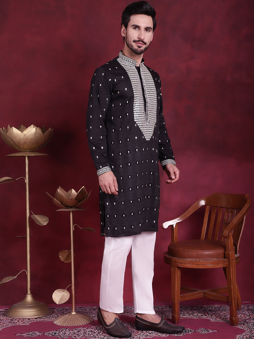 Jompers Men's Sequins Embroidered Kurta Pyjama Set - Black