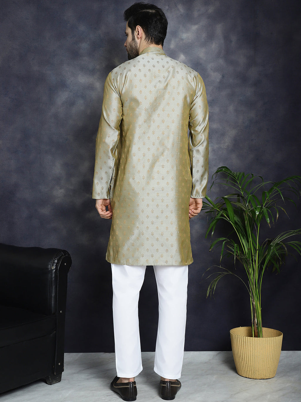 Jompers Men's Woven Design Silk Blend Kurta with Pyjama - Pista