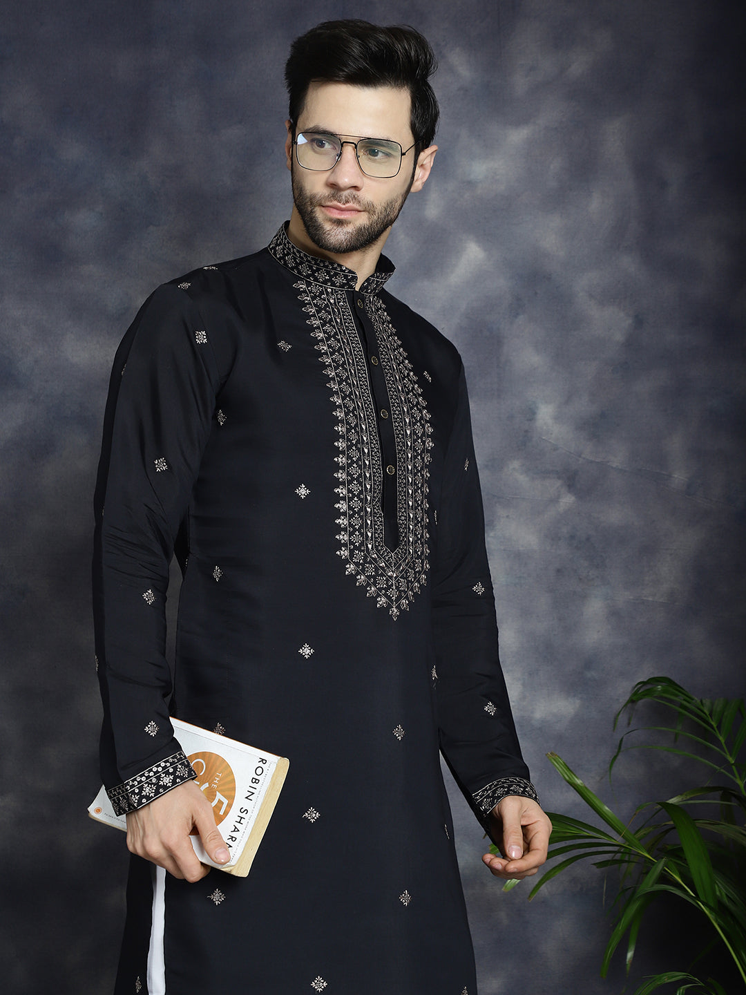 Jompers Men's Sequins Embroidered Kurta With Pyjama - Black