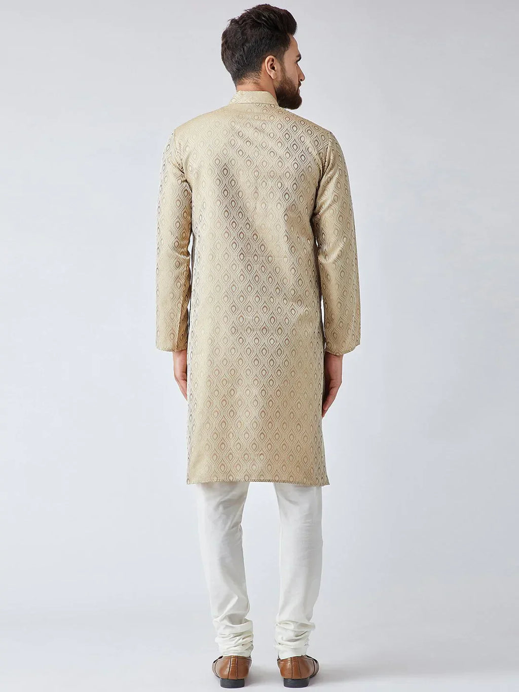Jompers Men's Beige & Off-White Self Design Kurta with Churidar