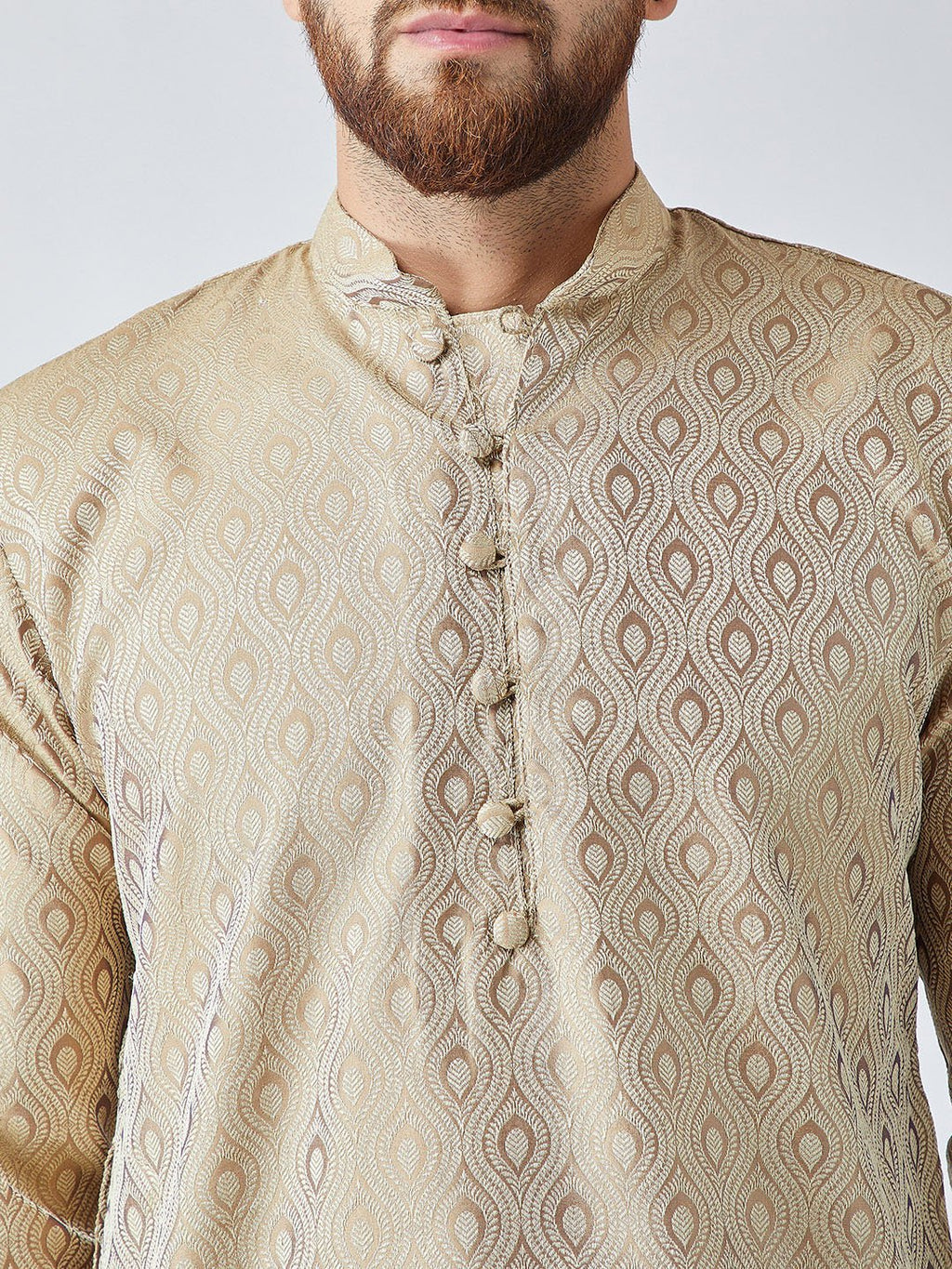 Jompers Men's Beige & Off-White Self Design Kurta with Churidar