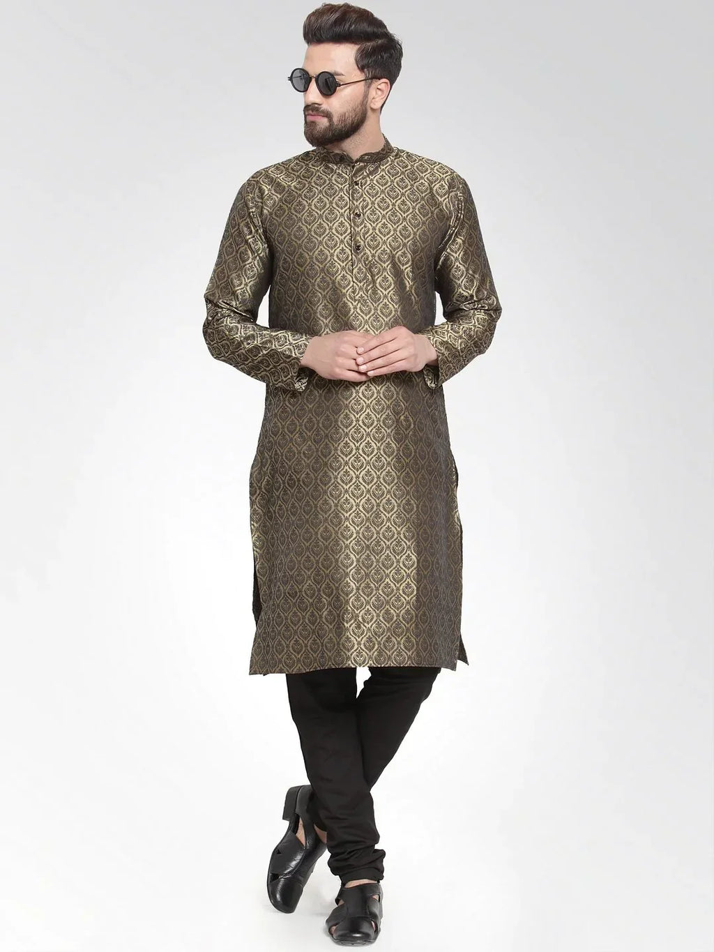 Jompers Men's Gold-Colored & Black Self Design Kurta with Churidar