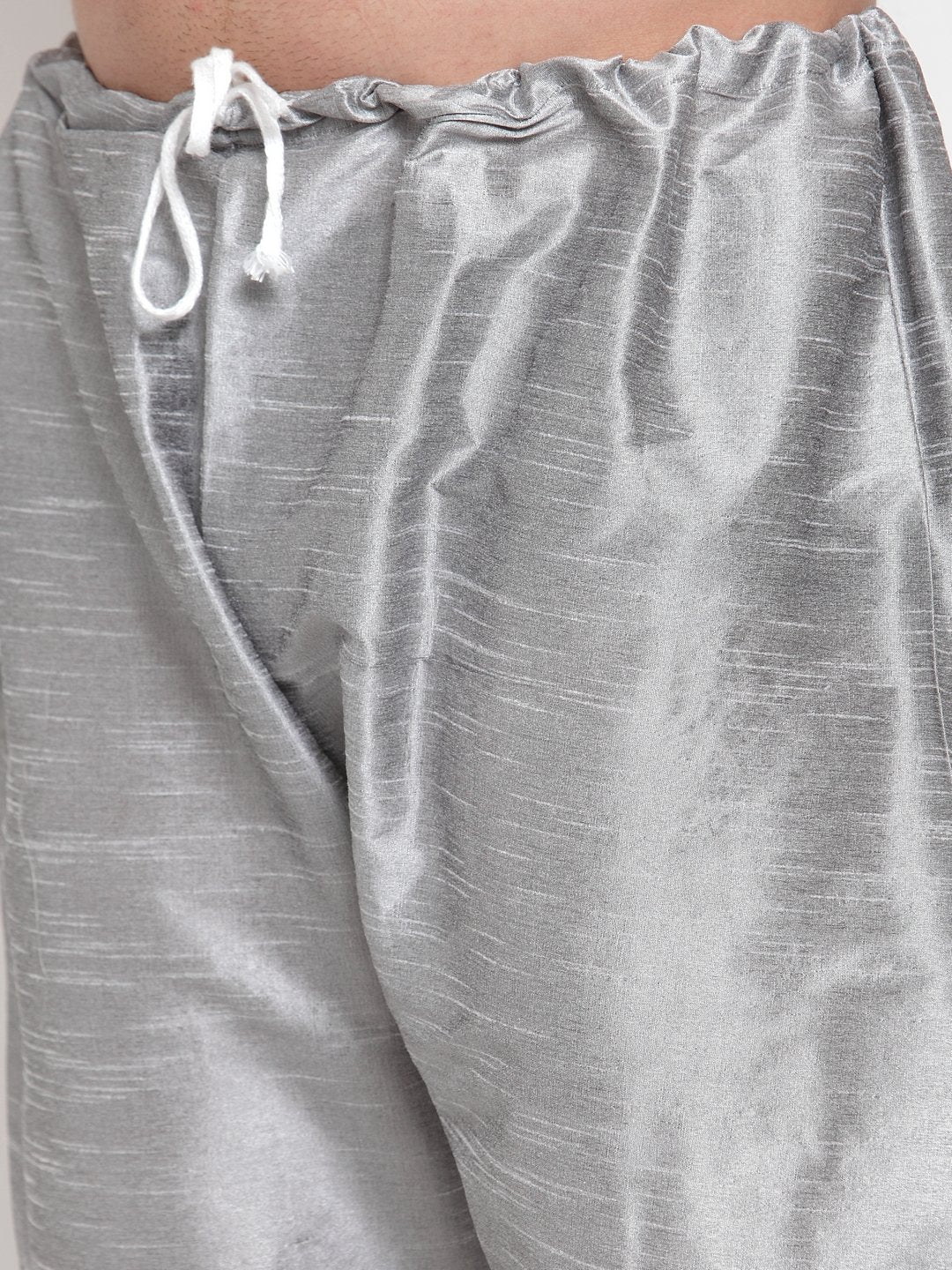 Jompers Men Silver Solid Kurta with Churidar