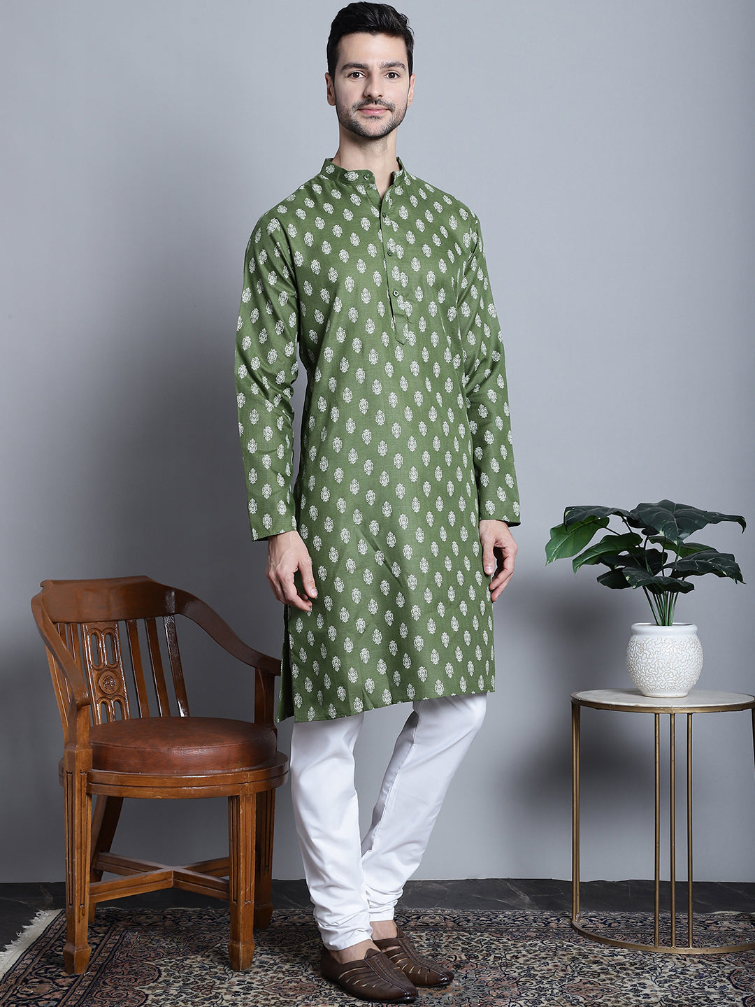 Jompers Men's Cotton Floral printed kurta Pyjama - Olive