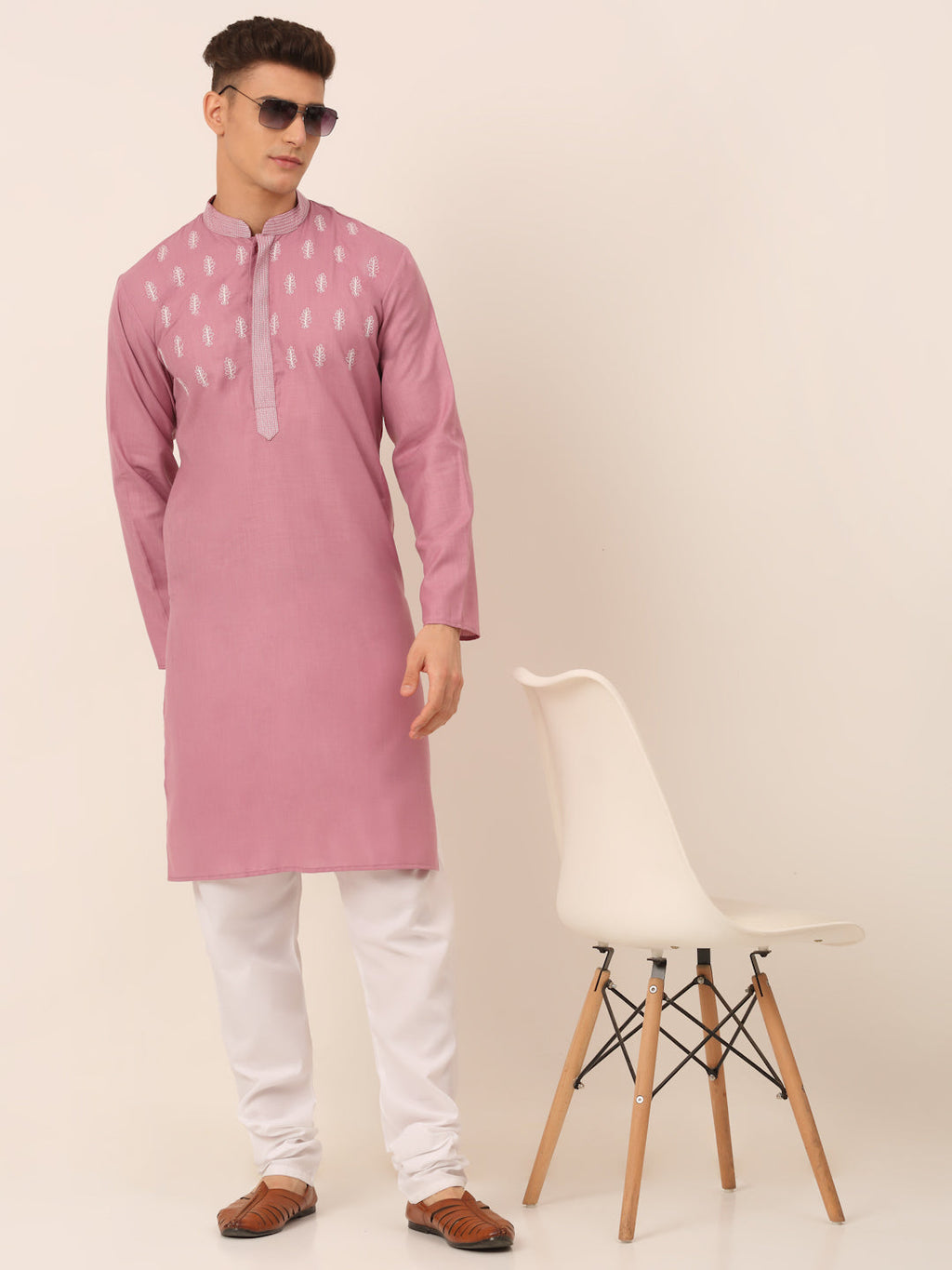 Jompers Men's Magenta Pink Embroidered Kurta Pajama Sets