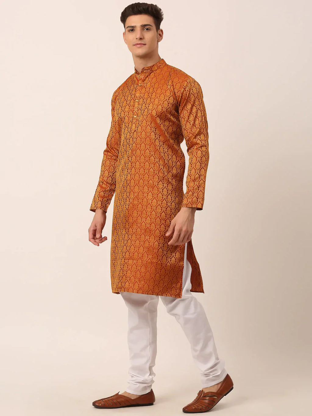 Jompers Men's Woven Design Jacquard Kurta Pyjama - Maroon