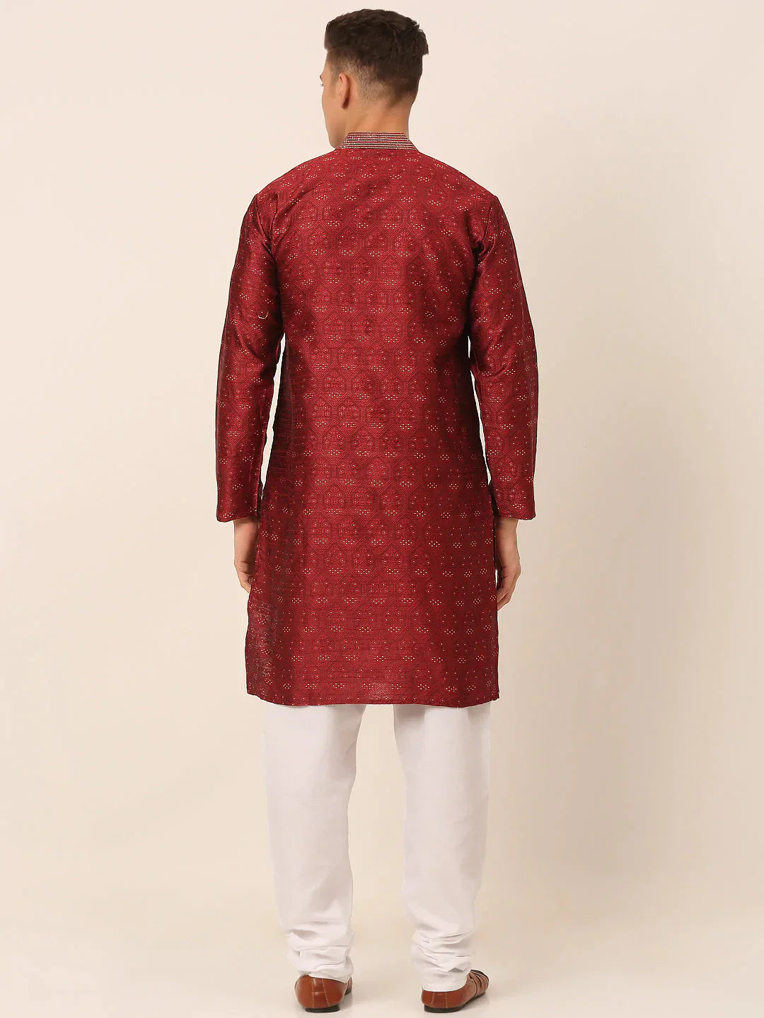 Jompers Men's Silk Blend Collar Embroidered Kurta Pyjama Set - Maroon