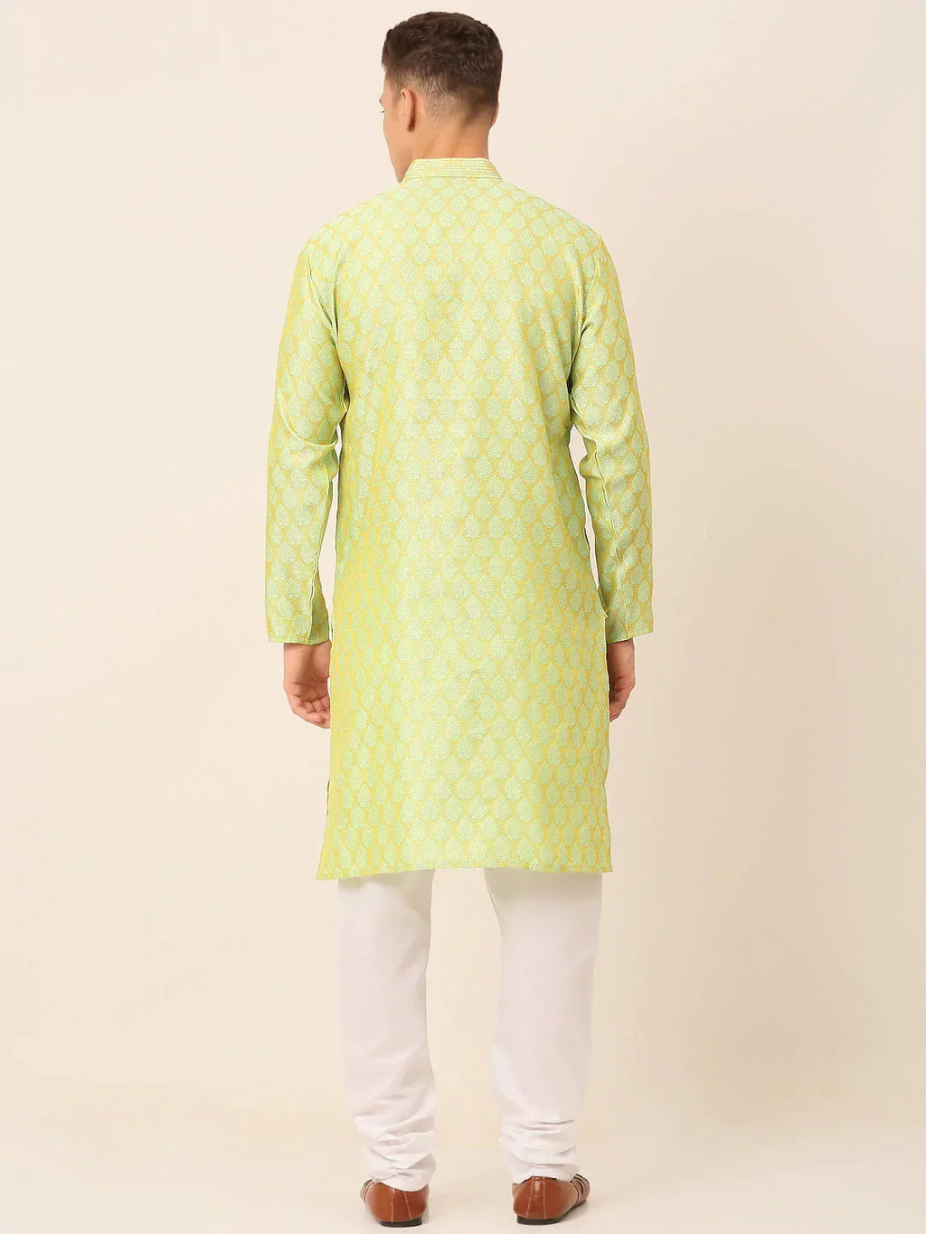 Jompers Men's Silk Blend Collar Embroidered Kurta Pyjama Set - Green