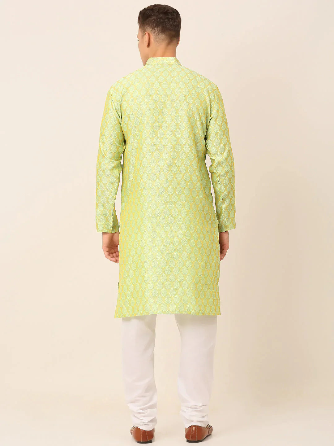 Jompers Men's Silk Blend Collar Embroidered Kurta Pyjama Set - Green