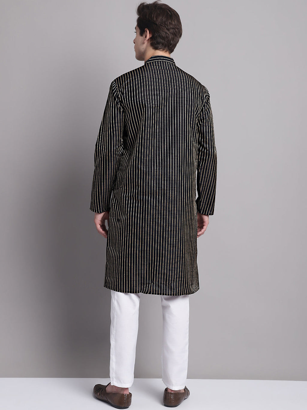 Jompers Men's Black Embroidered Design Kurta with Pyjamas