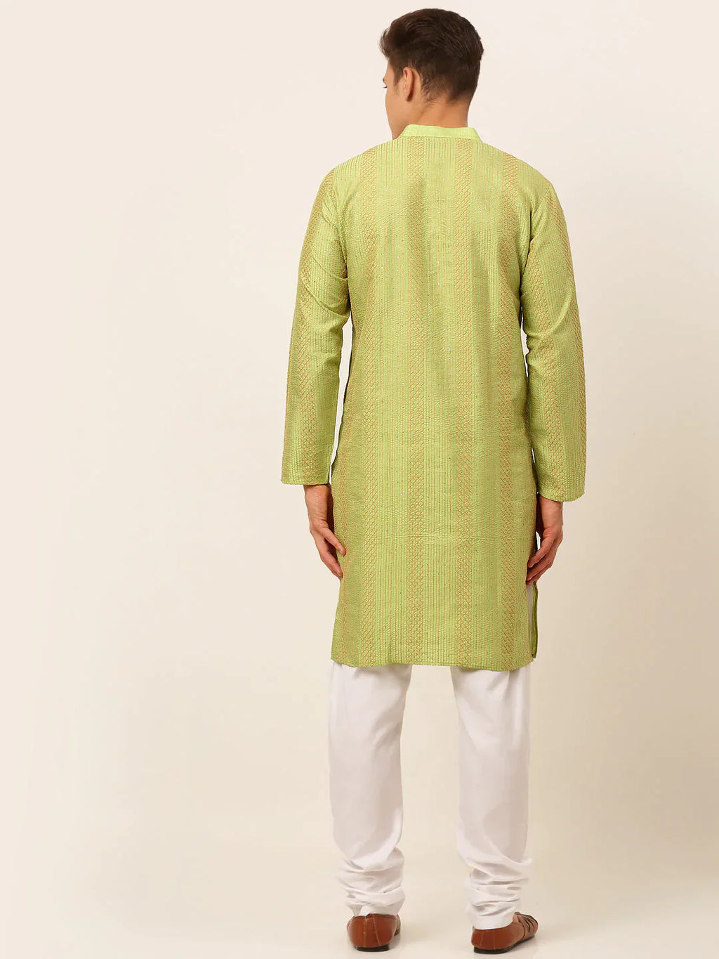 Jompers Men's Pista Green Embroiderd Kurta Pajama