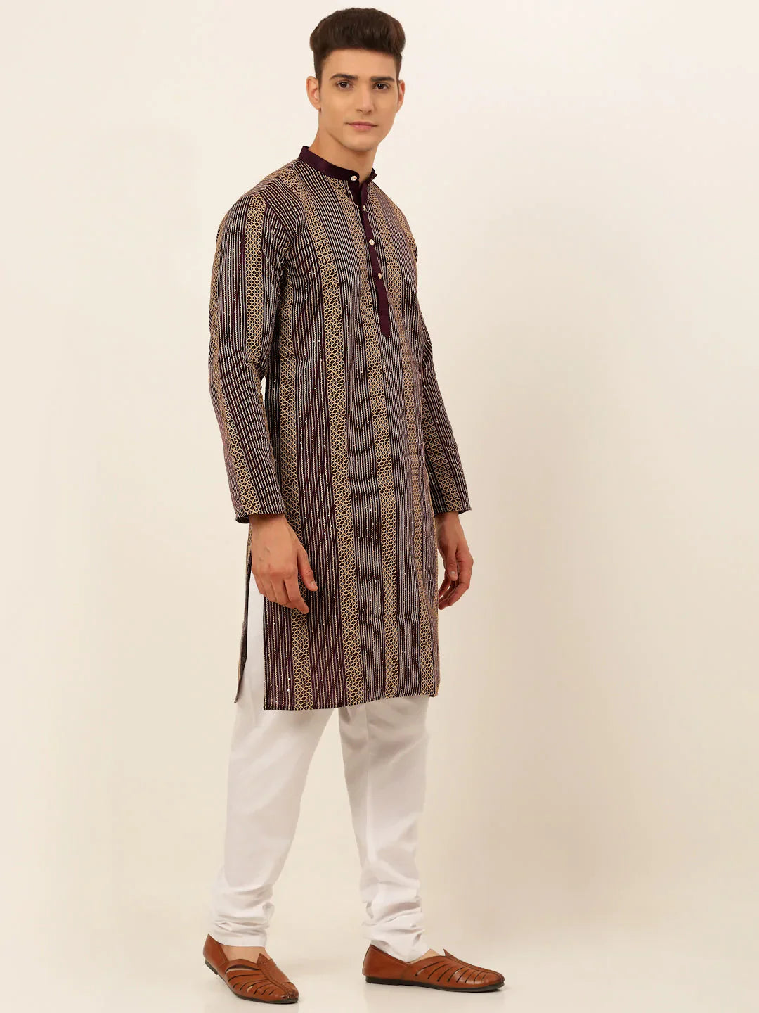Jompers Men's Purple Embroiderd Kurta Pajama