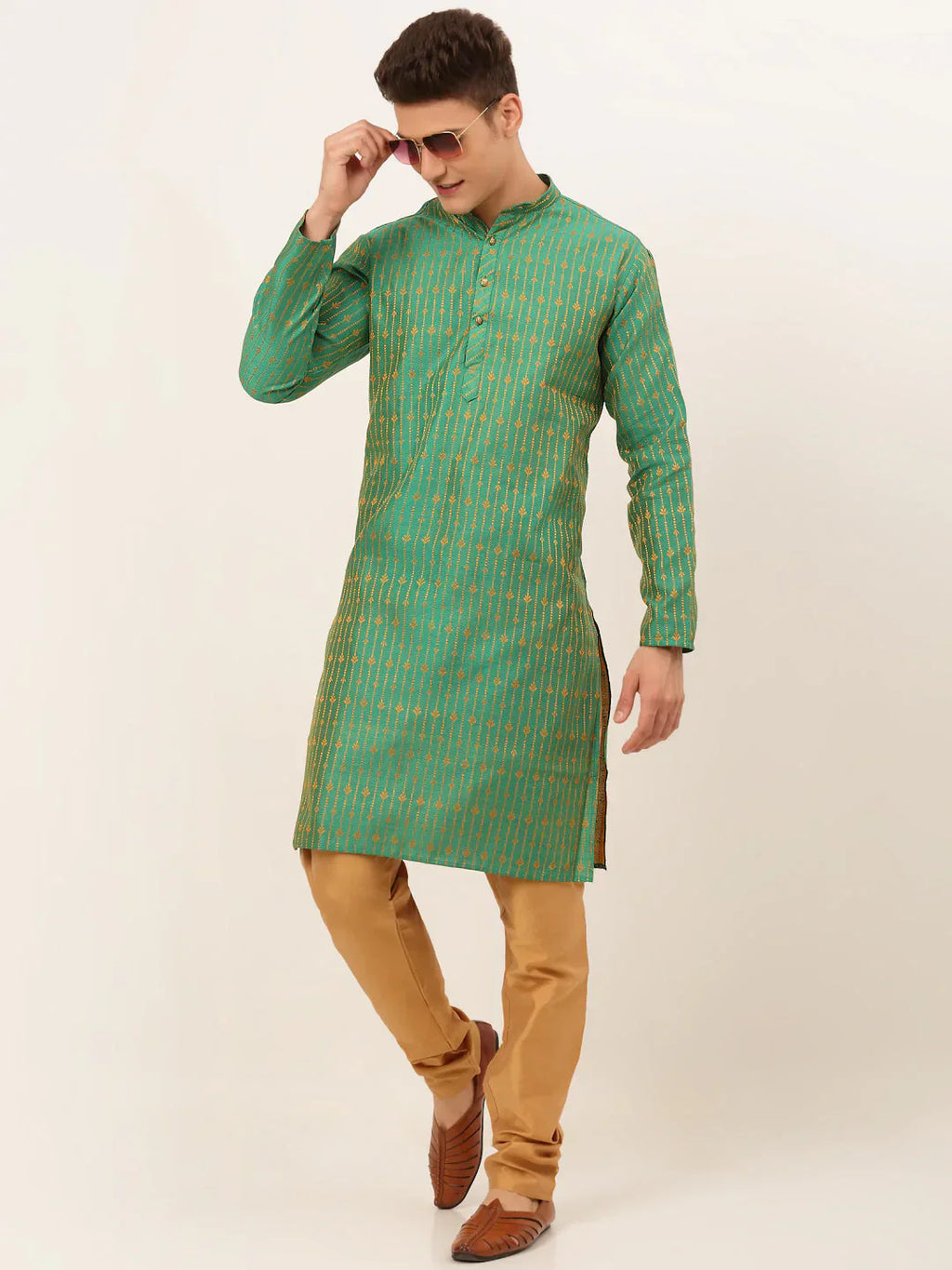 Jompers Men's Green Embroidered Kurta Payjama Sets