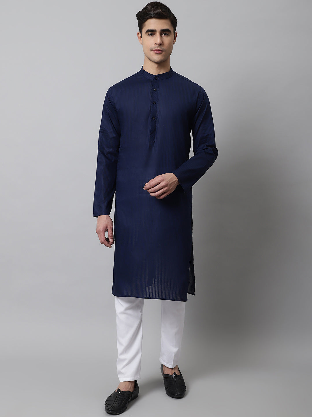 Jompers Men's Navy Blue Cotton Striped Kurta Payjama Sets