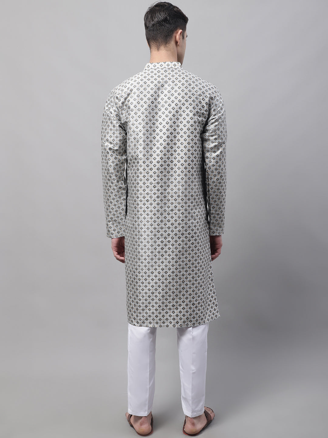 Jompers Men's Grey Printed Silk Blend Kurta Payjama
