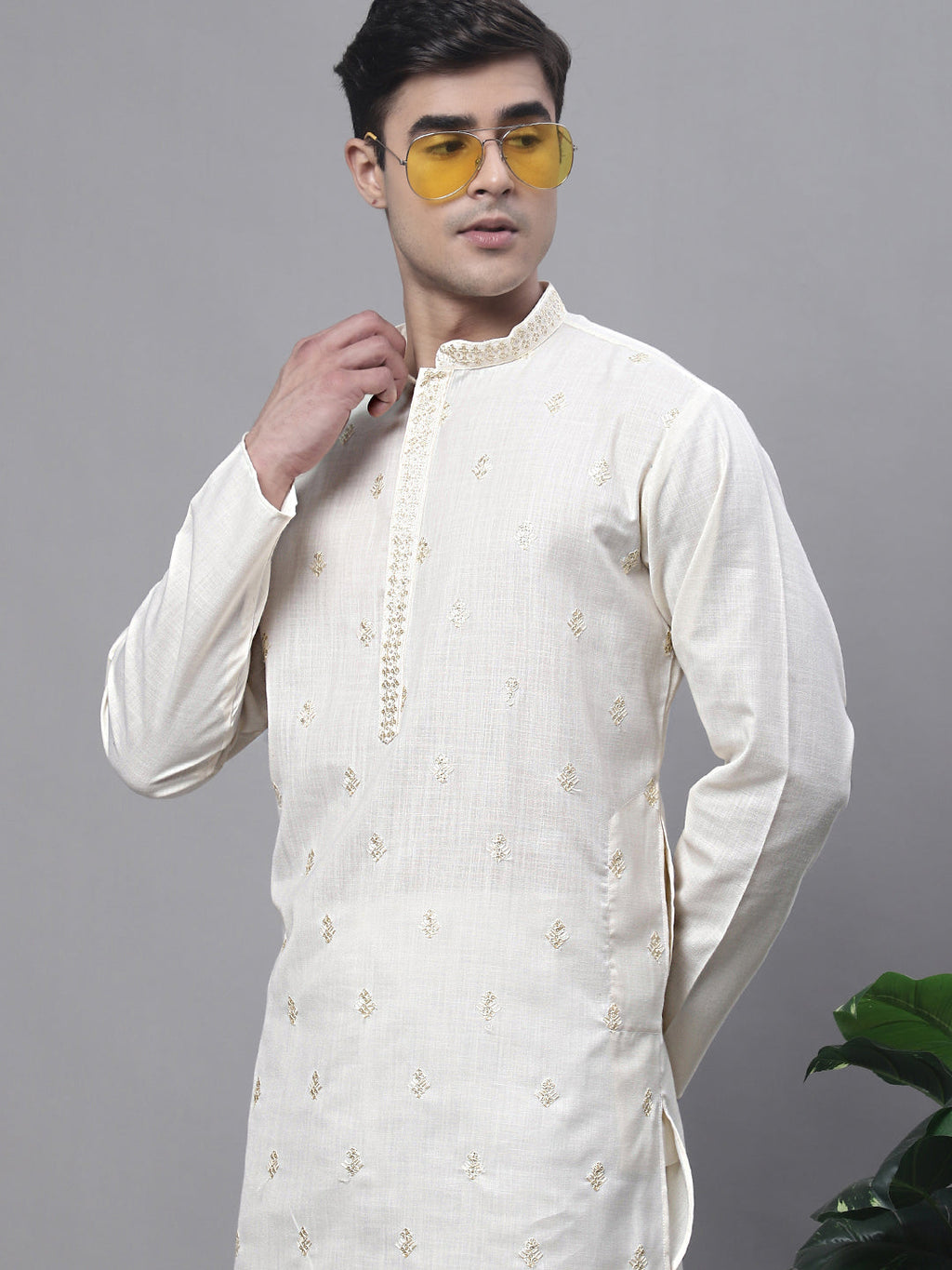 Jompers Men's White Embroidered Straight Kurta Pyjama Set