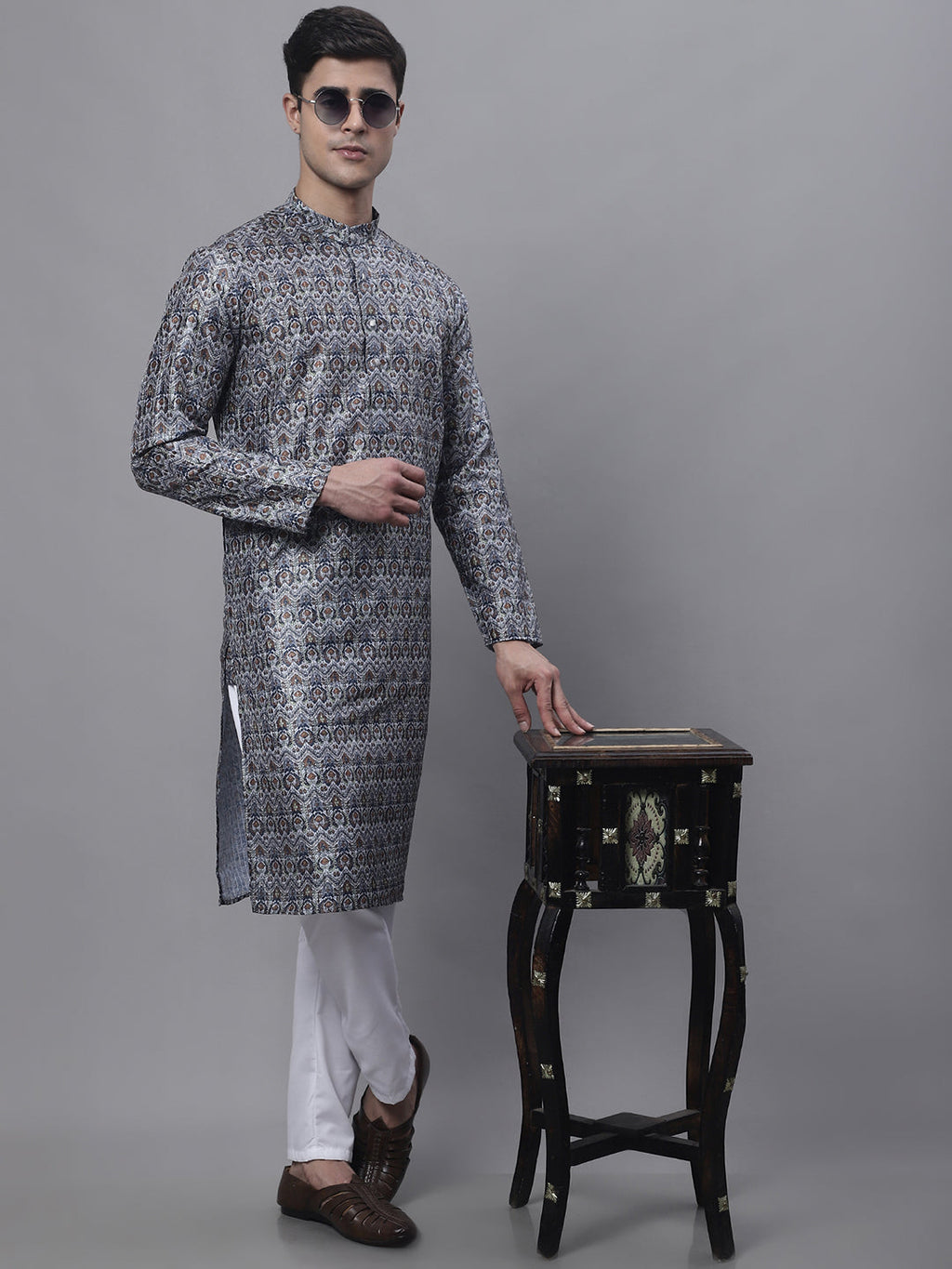 Jompers Men's Silver Digital Printed Kurta Pyjama Set