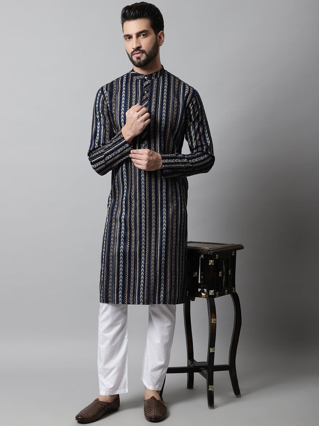 Jompers Men's Navy Blue Foil Printed Kurta with Churidar