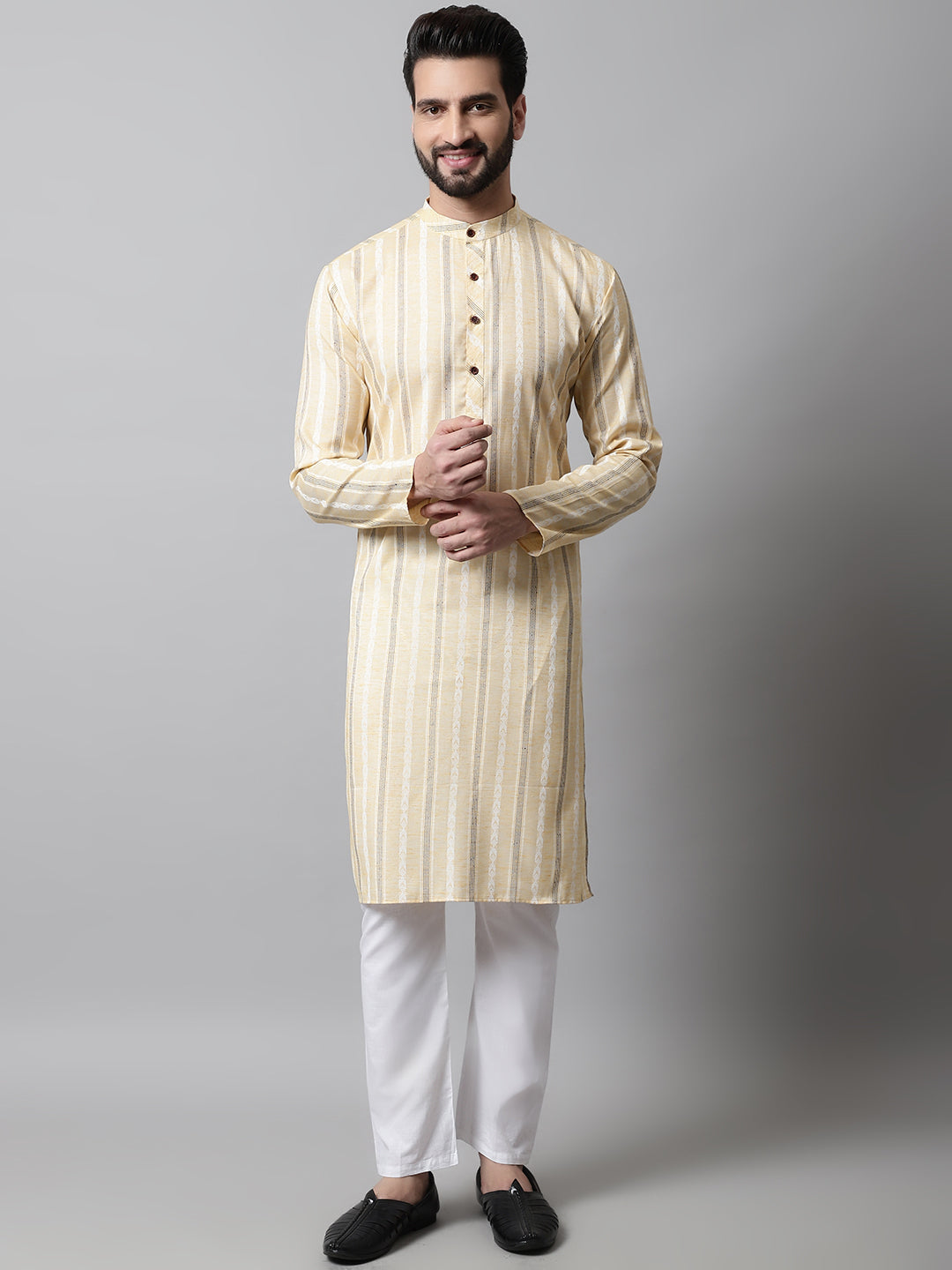 Jompers Men's Beige Geomatric Printed Kurta with Churidar