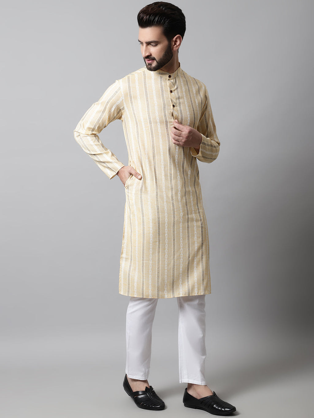 Jompers Men's Beige Geomatric Printed Kurta with Churidar