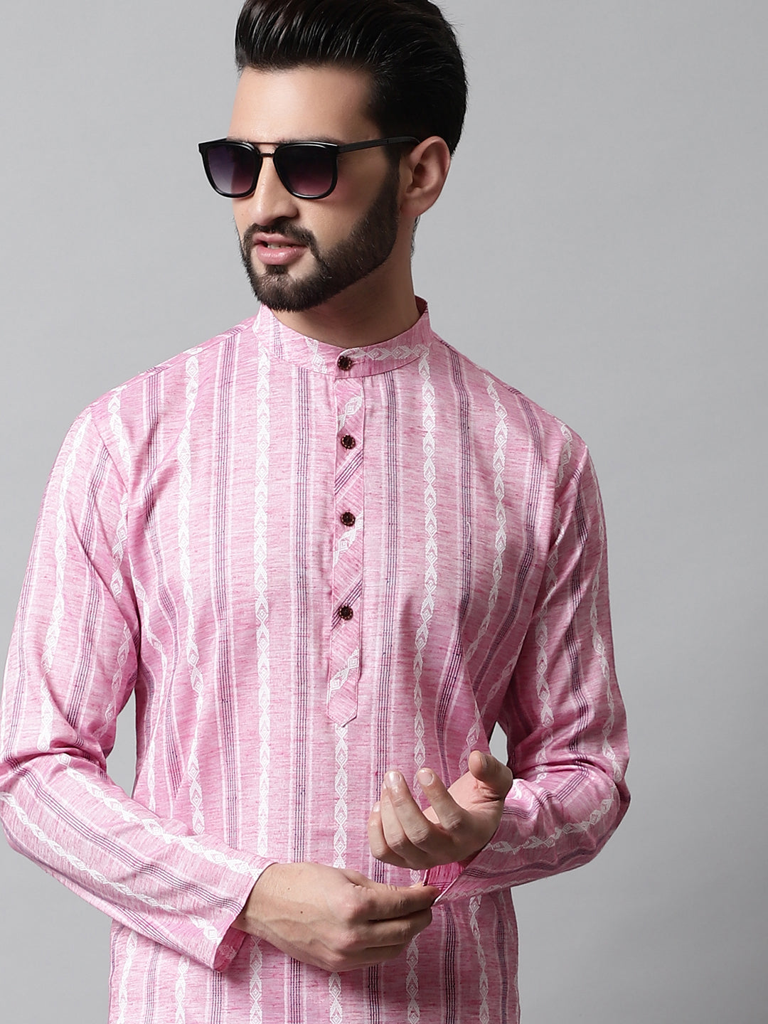 Jompers Men's Pink Geomatric Printed Kurta with Churidar