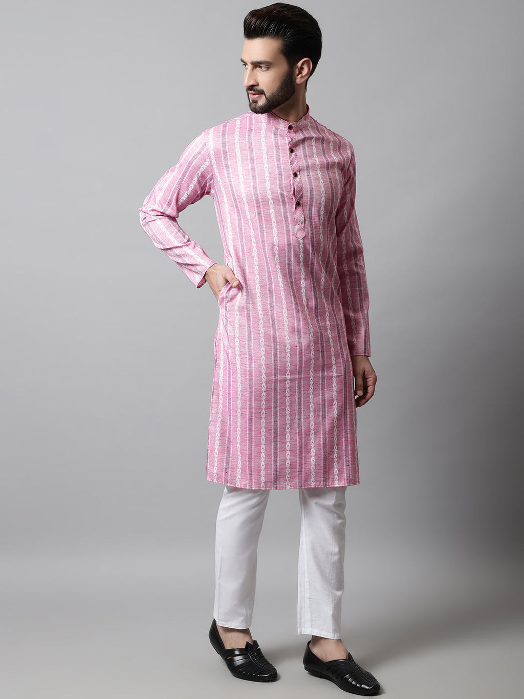 Jompers Men's Pink Geomatric Printed Kurta with Churidar
