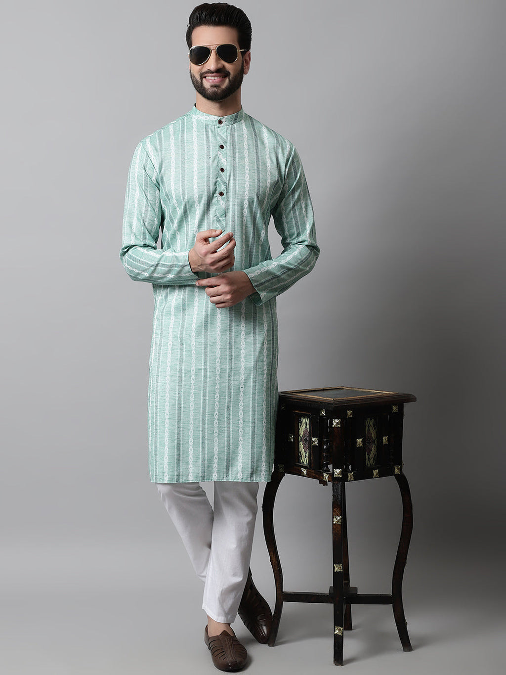 Jompers Men's Sky Blue Geomatric Printed Kurta with Churidar