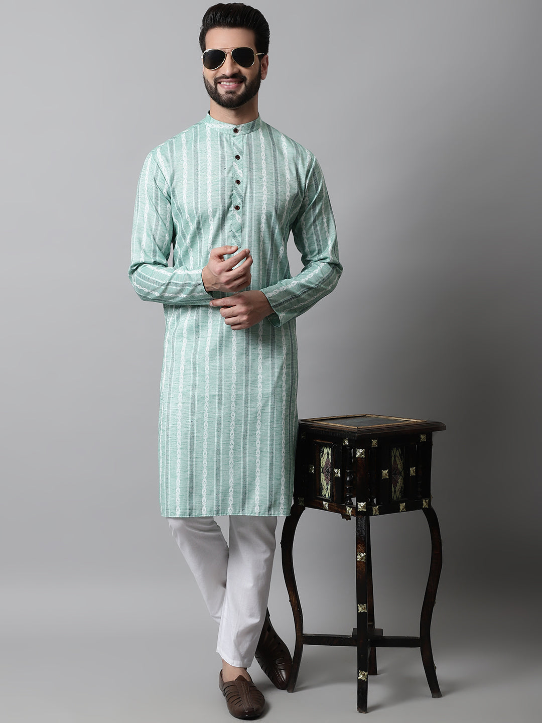 Jompers Men's Sky Blue Geomatric Printed Kurta with Churidar