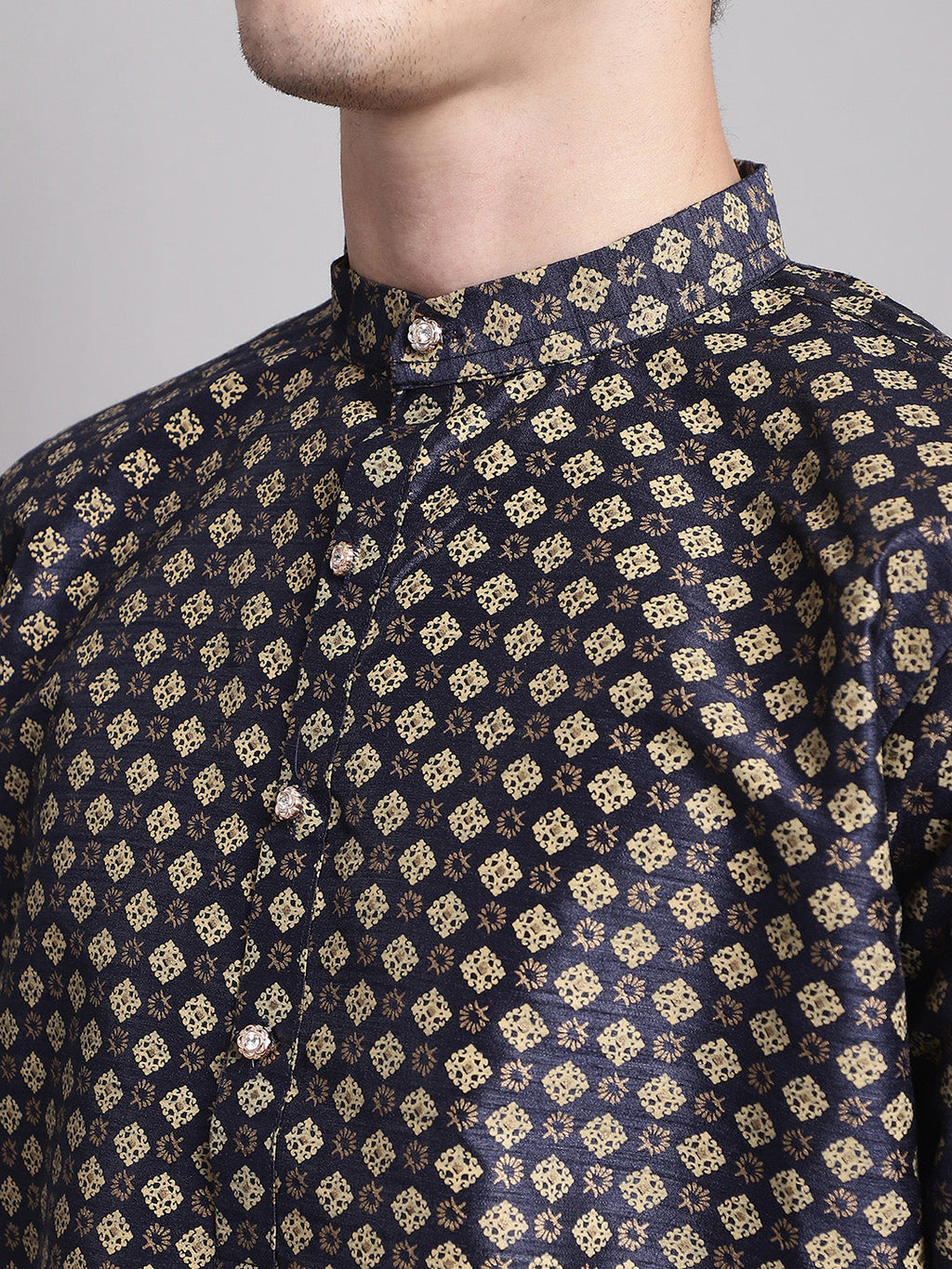 Jompers Men's Black Printed Silk Blend Kurta Payjama