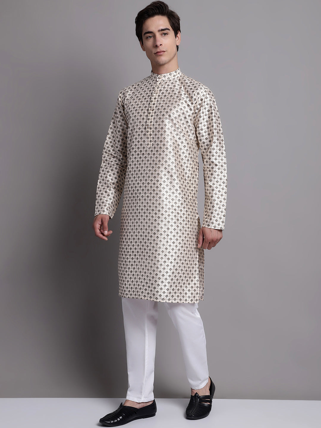 Jompers Men's Grey Printed Silk Blend Kurta Payjama