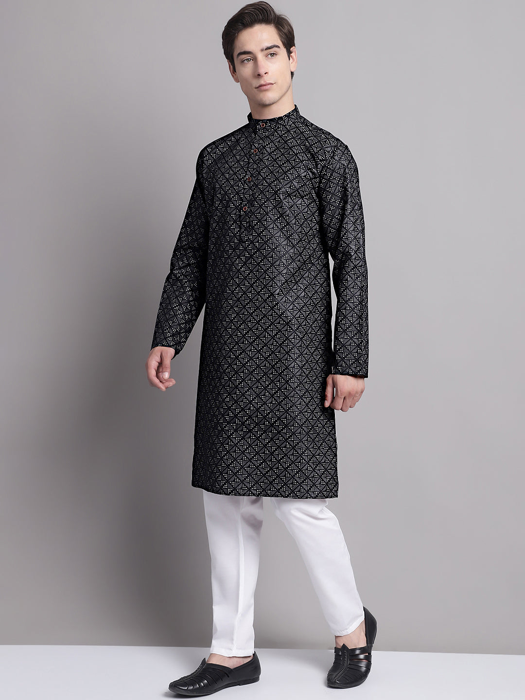 Jompers Men's Black Printed Pure Cotton Kurta Payjama Set