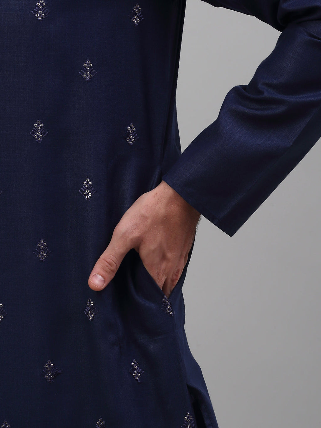 Jompers Men's Navy Blue Embroidered Straight Kurta Pyjama Set