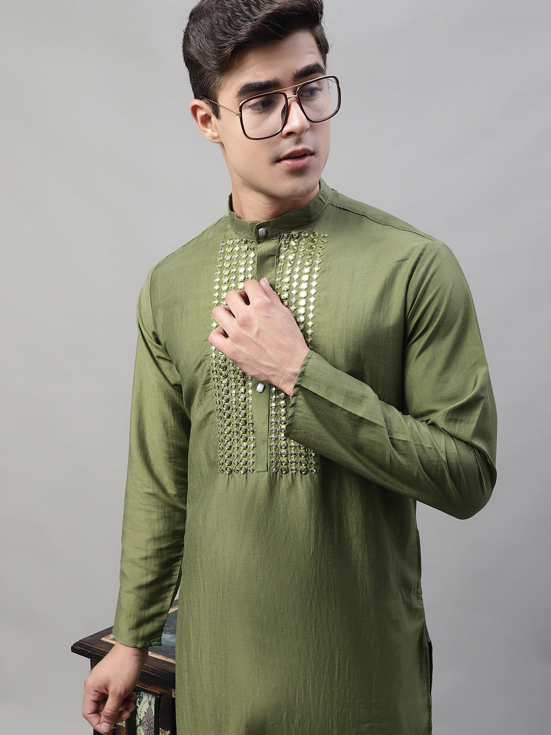 Jompers Men's Olive Green Cotton Silk Mirror Work Kurta Pyjama