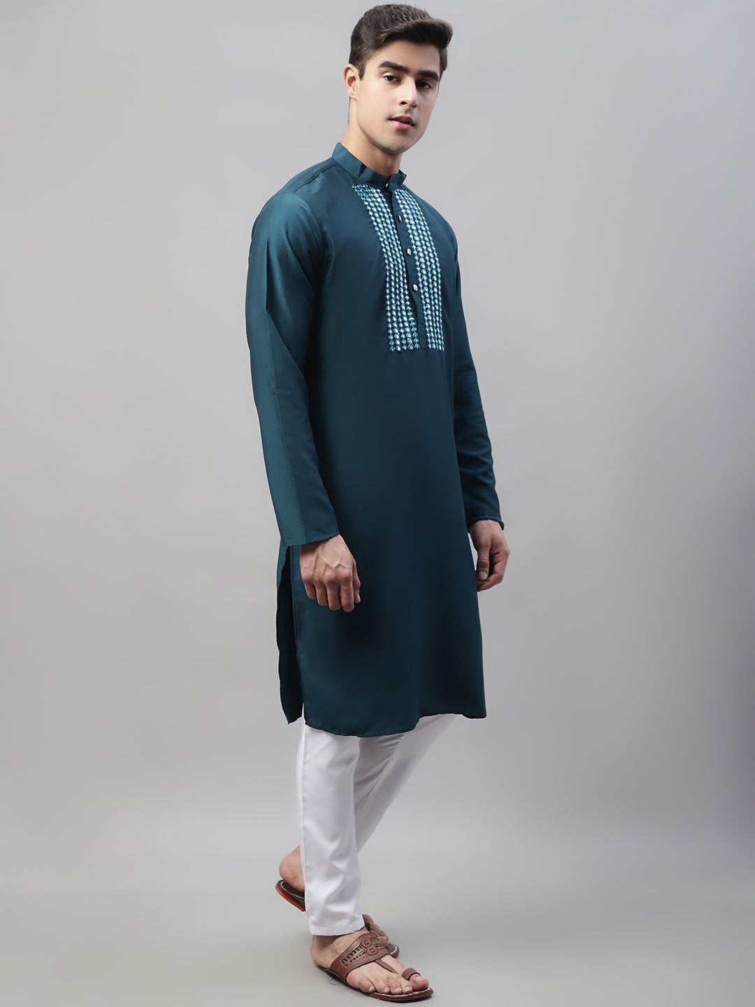 Jompers Men's Teal Blue Cotton Silk Mirror Work Kurta Pyjama
