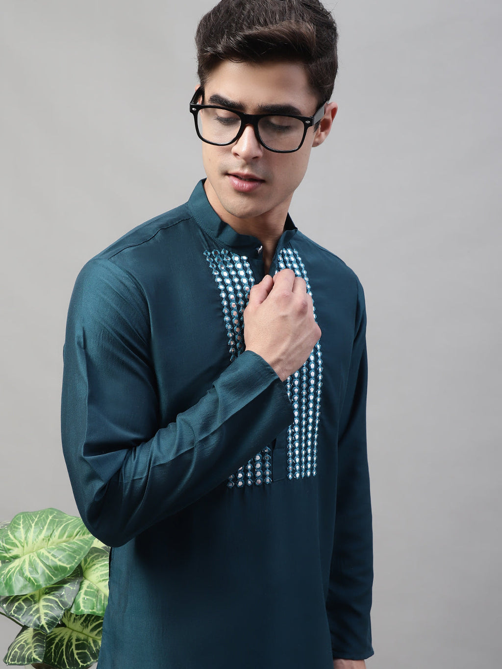 Jompers Men's Teal Blue Cotton Silk Mirror Work Kurta Pyjama