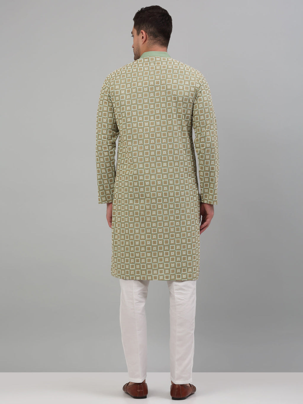 Jompers Men's Green Embroidered Kurta with Pyjama
