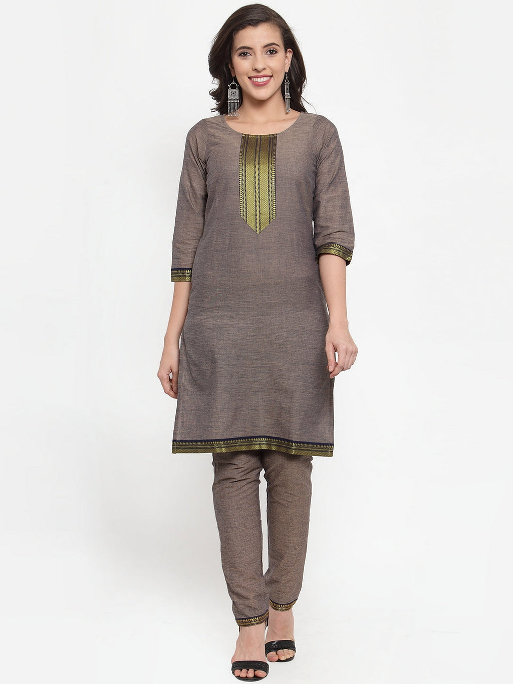 Jompers Women Grey Solid Kurta with Trousers And Dupatta