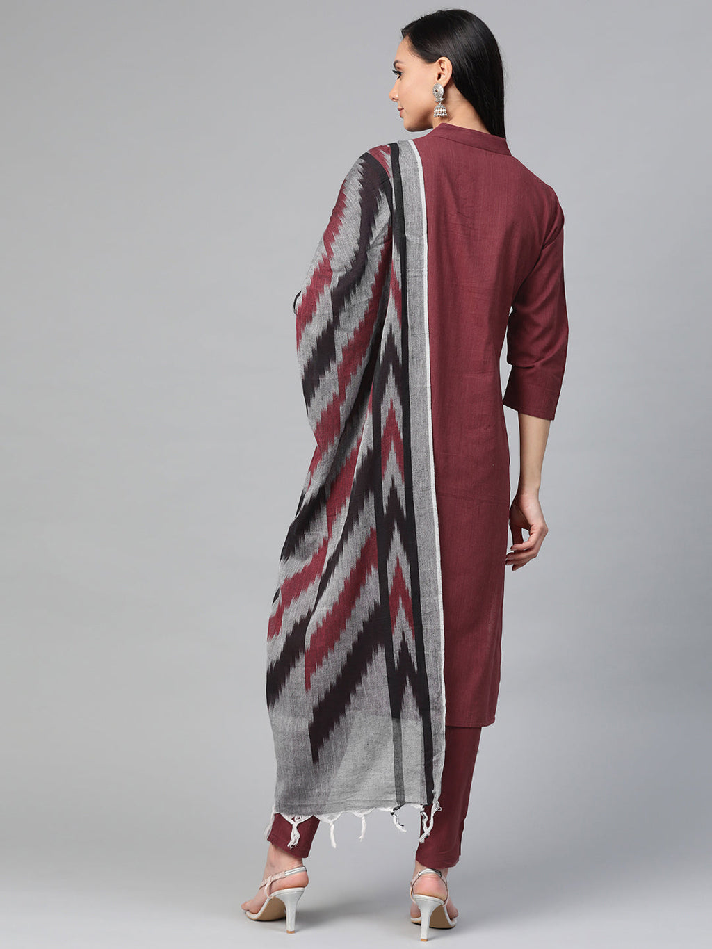 Jompers Women Maroon & Grey Solid Kurta with Trousers & Dupatta